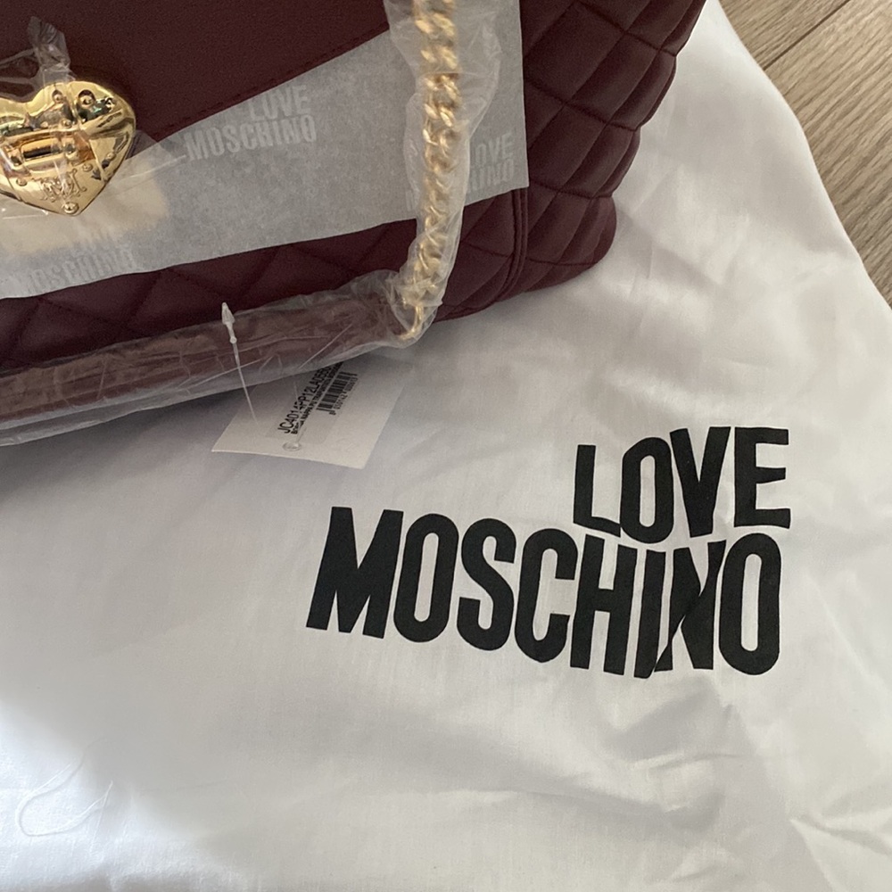 Brand new burgundy love Moschino bag. - Picture 7 of 8